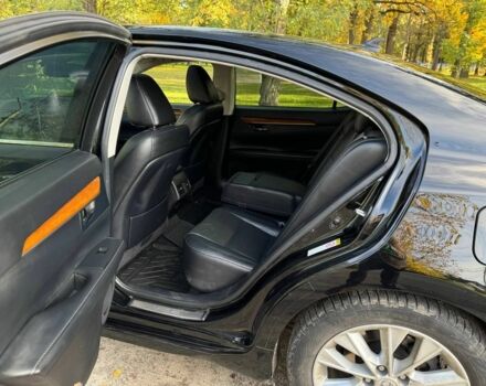 Черный Лексус ЕС, объемом двигателя 2.5 л и пробегом 295 тыс. км за 16500 $, фото 2 на Automoto.ua