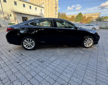 Черный Лексус ЕС, объемом двигателя 2.49 л и пробегом 239 тыс. км за 15500 $, фото 3 на Automoto.ua