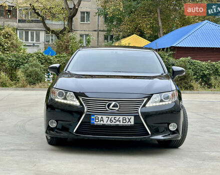 Черный Лексус ЕС, объемом двигателя 3.5 л и пробегом 234 тыс. км за 18000 $, фото 3 на Automoto.ua