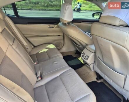 Черный Лексус ЕС, объемом двигателя 2.49 л и пробегом 236 тыс. км за 18000 $, фото 13 на Automoto.ua
