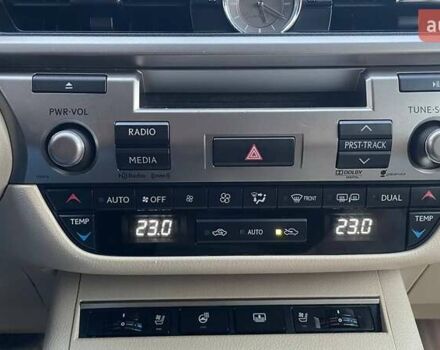 Лексус ЕС 2013 в Киеве на Automoto.ua Черный Лексус ЕС, объемом двигателя 2.49 л и пробегом 283 тыс. км за 17990 $, фото 19 на Automoto.ua