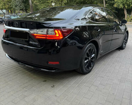 Лексус ЕС 2013 в Киеве на Automoto.ua Черный Лексус ЕС, объемом двигателя 2.5 л и пробегом 198 тыс. км за 16700 $, фото 4 на Automoto.ua