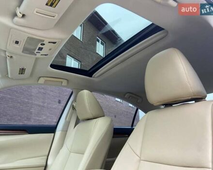 Черный Лексус ЕС, объемом двигателя 2.49 л и пробегом 290 тыс. км за 15000 $, фото 15 на Automoto.ua