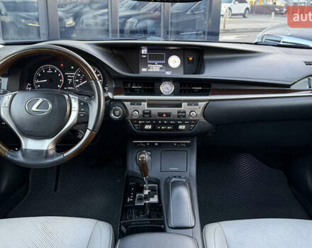 Чорний Лексус ЕС, об'ємом двигуна 3.5 л та пробігом 170 тис. км за 18800 $, фото 26 на Automoto.ua