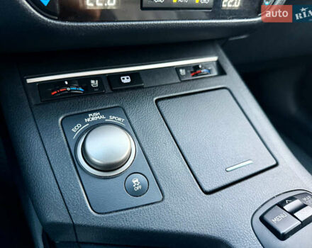 Чорний Лексус ЕС, об'ємом двигуна 3.5 л та пробігом 170 тис. км за 18800 $, фото 31 на Automoto.ua