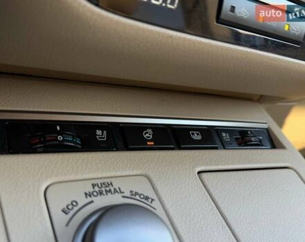 Чорний Лексус ЕС, об'ємом двигуна 2.49 л та пробігом 283 тис. км за 16490 $, фото 20 на Automoto.ua