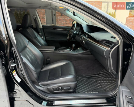 Чорний Лексус ЕС, об'ємом двигуна 3.44 л та пробігом 165 тис. км за 19500 $, фото 29 на Automoto.ua