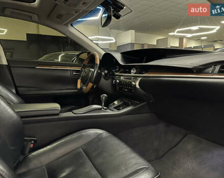 Чорний Лексус ЕС, об'ємом двигуна 2.5 л та пробігом 160 тис. км за 18999 $, фото 19 на Automoto.ua