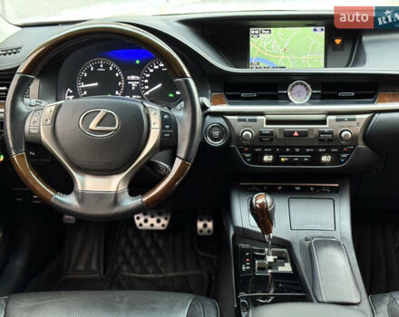 Черный Лексус ЕС, объемом двигателя 3.5 л и пробегом 159 тыс. км за 16900 $, фото 32 на Automoto.ua