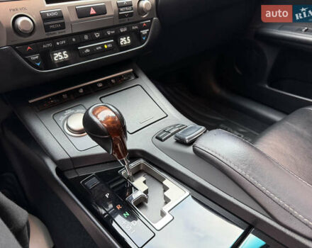 Чорний Лексус ЕС, об'ємом двигуна 3.44 л та пробігом 165 тис. км за 19500 $, фото 40 на Automoto.ua
