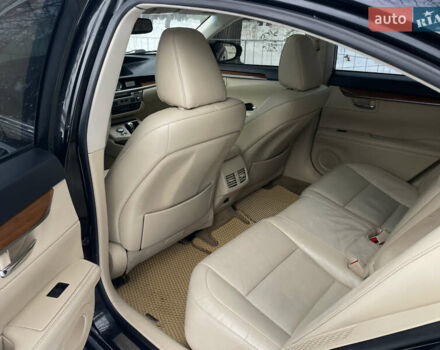 Черный Лексус ЕС, объемом двигателя 2.5 л и пробегом 220 тыс. км за 16100 $, фото 19 на Automoto.ua