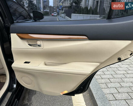 Черный Лексус ЕС, объемом двигателя 2.5 л и пробегом 196 тыс. км за 16300 $, фото 11 на Automoto.ua