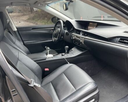 Черный Лексус ЕС, объемом двигателя 3.5 л и пробегом 213 тыс. км за 18700 $, фото 3 на Automoto.ua