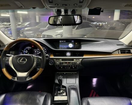 Черный Лексус ЕС, объемом двигателя 2.5 л и пробегом 115 тыс. км за 22900 $, фото 20 на Automoto.ua