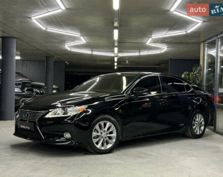 Черный Лексус ЕС, объемом двигателя 2.5 л и пробегом 115 тыс. км за 22900 $, фото 6 на Automoto.ua