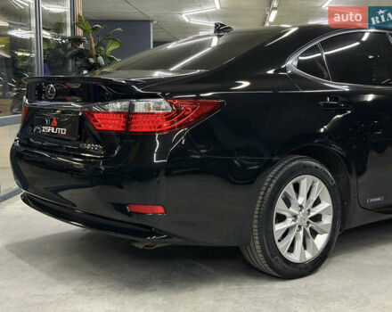 Черный Лексус ЕС, объемом двигателя 2.5 л и пробегом 115 тыс. км за 22900 $, фото 16 на Automoto.ua