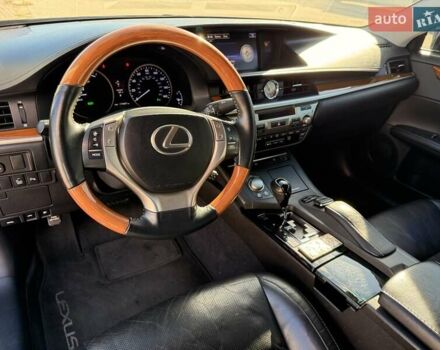 Лексус ЕС 2015 у Одесі на Automoto.ua Чорний Лексус ЕС, об'ємом двигуна 2.5 л та пробігом 174 тис. км за 20000 $, фото 9 на Automoto.ua