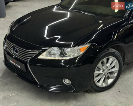 Черный Лексус ЕС, объемом двигателя 2.5 л и пробегом 115 тыс. км за 22900 $, фото 7 на Automoto.ua