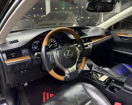 Черный Лексус ЕС, объемом двигателя 2.5 л и пробегом 115 тыс. км за 22900 $, фото 17 на Automoto.ua