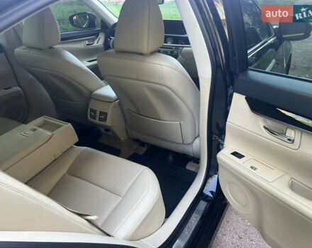 Черный Лексус ЕС, объемом двигателя 2.49 л и пробегом 220 тыс. км за 18500 $, фото 16 на Automoto.ua