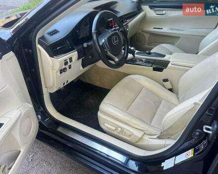 Черный Лексус ЕС, объемом двигателя 2.49 л и пробегом 220 тыс. км за 18500 $, фото 12 на Automoto.ua