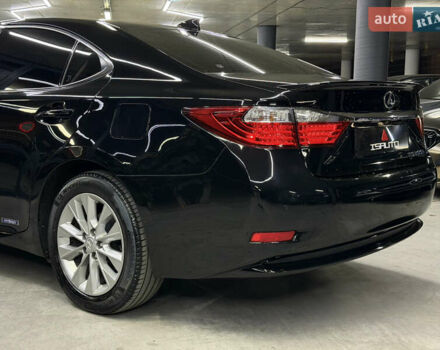 Черный Лексус ЕС, объемом двигателя 2.5 л и пробегом 115 тыс. км за 22900 $, фото 12 на Automoto.ua