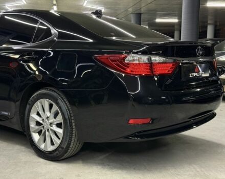 Черный Лексус ЕС, объемом двигателя 2.5 л и пробегом 115 тыс. км за 22900 $, фото 15 на Automoto.ua