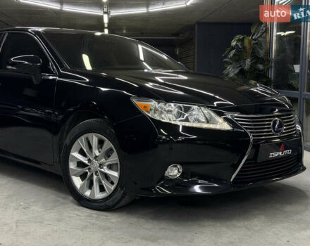 Черный Лексус ЕС, объемом двигателя 2.5 л и пробегом 115 тыс. км за 22900 $, фото 3 на Automoto.ua