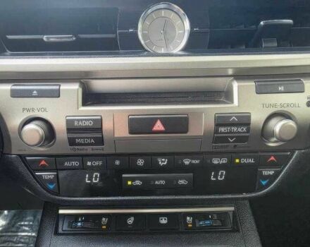 Черный Лексус ЕС, объемом двигателя 3.5 л и пробегом 110 тыс. км за 10500 $, фото 14 на Automoto.ua