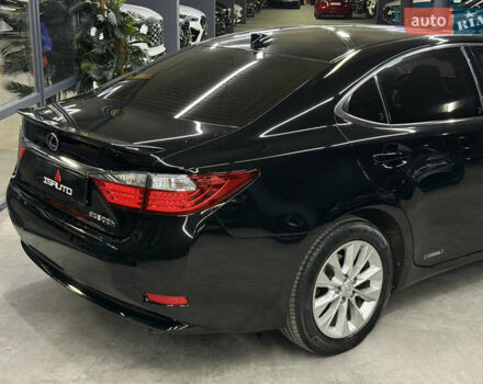 Черный Лексус ЕС, объемом двигателя 2.5 л и пробегом 115 тыс. км за 22900 $, фото 15 на Automoto.ua