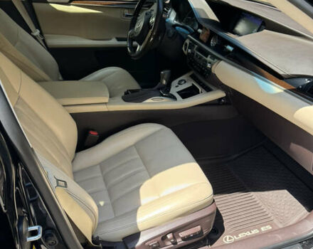 Лексус ЕС 2016 в Киеве на Automoto.ua Черный Лексус ЕС, объемом двигателя 3.46 л и пробегом 103 тыс. км за 24500 $, фото 6 на Automoto.ua