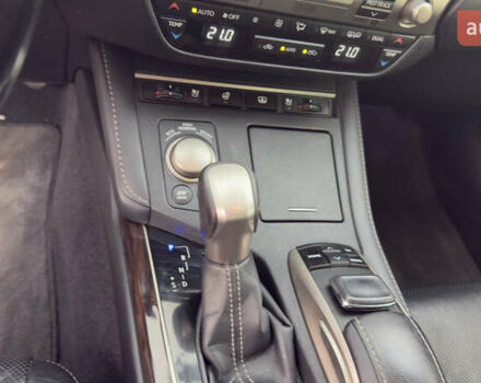 Черный Лексус ЕС, объемом двигателя 2.49 л и пробегом 293 тыс. км за 24700 $, фото 12 на Automoto.ua