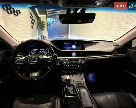Чорний Лексус ЕС, об'ємом двигуна 2.49 л та пробігом 225 тис. км за 24200 $, фото 29 на Automoto.ua