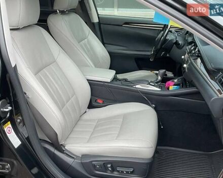 Чорний Лексус ЕС, об'ємом двигуна 2.5 л та пробігом 245 тис. км за 21900 $, фото 8 на Automoto.ua