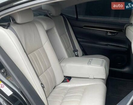 Чорний Лексус ЕС, об'ємом двигуна 2.5 л та пробігом 245 тис. км за 21900 $, фото 10 на Automoto.ua