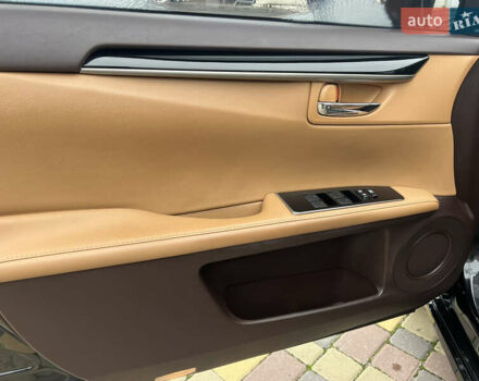 Черный Лексус ЕС, объемом двигателя 2.49 л и пробегом 100 тыс. км за 26500 $, фото 13 на Automoto.ua