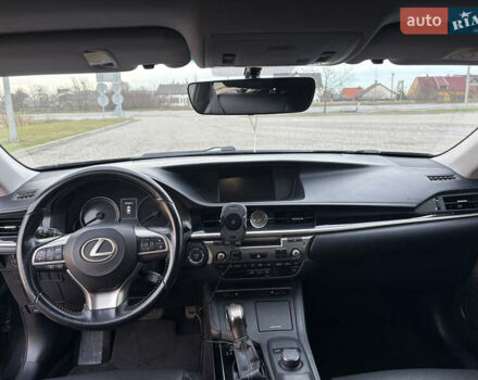 Черный Лексус ЕС, объемом двигателя 2.5 л и пробегом 158 тыс. км за 25000 $, фото 28 на Automoto.ua