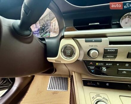 Черный Лексус ЕС, объемом двигателя 3.46 л и пробегом 29 тыс. км за 27900 $, фото 79 на Automoto.ua