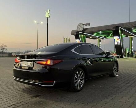 Черный Лексус ЕС, объемом двигателя 2.5 л и пробегом 197 тыс. км за 27500 $, фото 4 на Automoto.ua