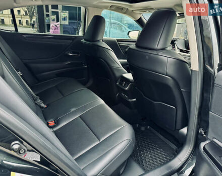 Черный Лексус ЕС, объемом двигателя 2.49 л и пробегом 151 тыс. км за 32500 $, фото 18 на Automoto.ua