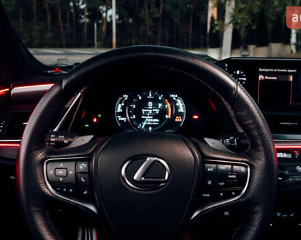 Лексус ЕС 2019 в Киеве на Automoto.ua Черный Лексус ЕС, объемом двигателя 3.5 л и пробегом 55 тыс. км за 47000 $, фото 33 на Automoto.ua