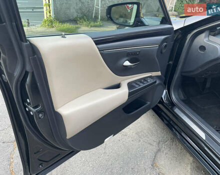 Черный Лексус ЕС, объемом двигателя 3.46 л и пробегом 49 тыс. км за 36000 $, фото 7 на Automoto.ua