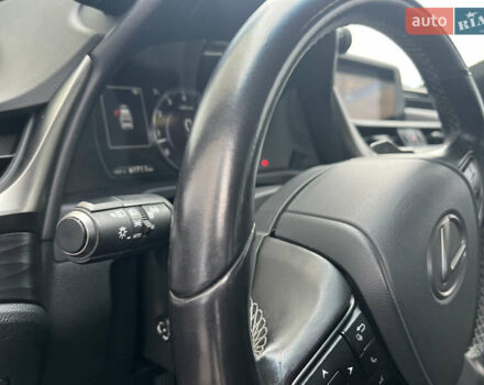 Лексус ЕС 2019 в Киеве на Automoto.ua Черный Лексус ЕС, объемом двигателя 2.5 л и пробегом 139 тыс. км за 29500 $, фото 17 на Automoto.ua