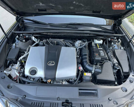 Чорний Лексус ЕС, об'ємом двигуна 3.5 л та пробігом 43 тис. км за 40000 $, фото 54 на Automoto.ua