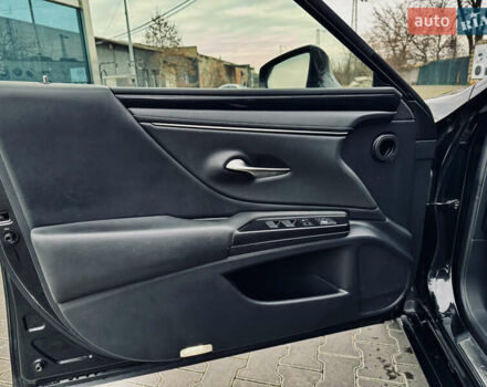 Черный Лексус ЕС, объемом двигателя 2.49 л и пробегом 151 тыс. км за 32500 $, фото 22 на Automoto.ua