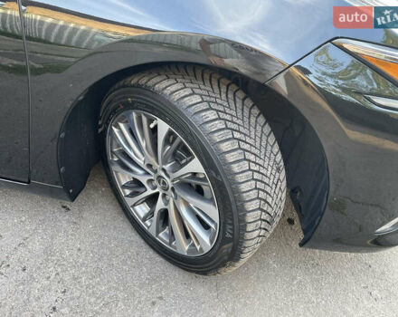 Черный Лексус ЕС, объемом двигателя 3.46 л и пробегом 49 тыс. км за 36000 $, фото 2 на Automoto.ua