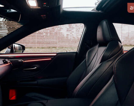 Лексус ЕС 2019 в Киеве на Automoto.ua Черный Лексус ЕС, объемом двигателя 3.5 л и пробегом 55 тыс. км за 47000 $, фото 46 на Automoto.ua