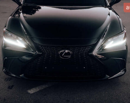Лексус ЕС 2019 в Киеве на Automoto.ua Черный Лексус ЕС, объемом двигателя 3.5 л и пробегом 55 тыс. км за 47000 $, фото 7 на Automoto.ua