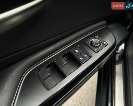 Черный Лексус ЕС, объемом двигателя 2.49 л и пробегом 154 тыс. км за 28900 $, фото 19 на Automoto.ua