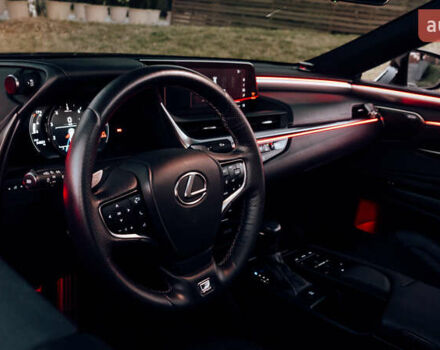 Лексус ЕС 2019 в Киеве на Automoto.ua Черный Лексус ЕС, объемом двигателя 3.5 л и пробегом 55 тыс. км за 47000 $, фото 32 на Automoto.ua